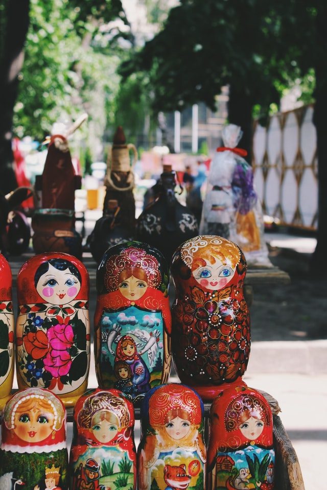 russian nesting dolls