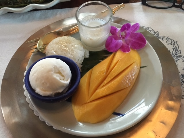 mango and sticky rice