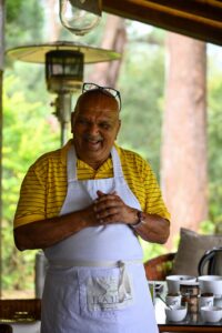 Tea plantation expert in Sri Lanka