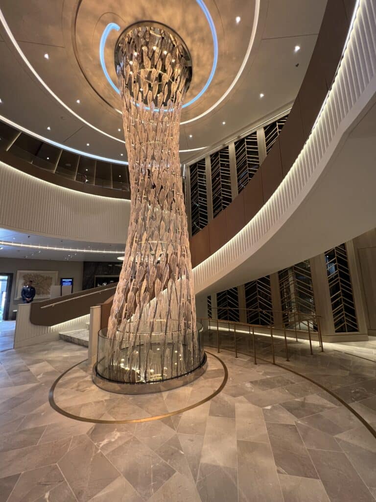 Oceania Vista stunning atrium